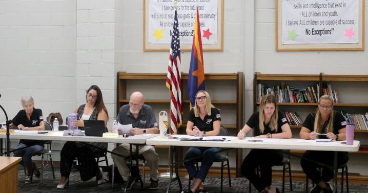 Topock, Golden Shores residents demand more communication at school board meeting
