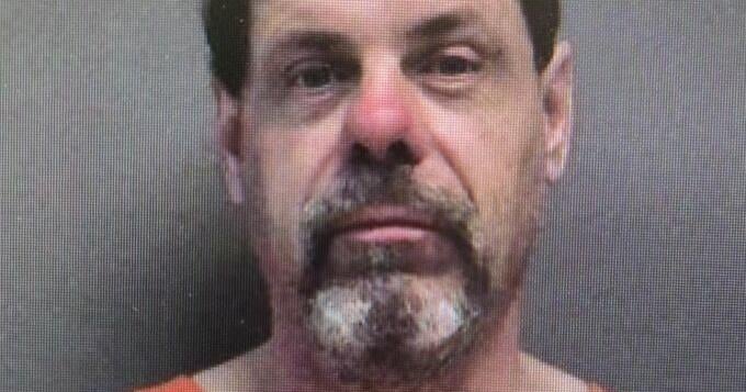 Jasper County Jail inmate busted out a glass door at the courthouse