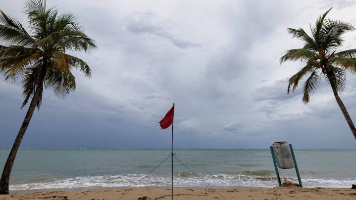 Hurricane Erin intensifies to Category 4 near Bahamas
