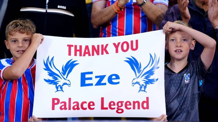 Frustrated Crystal Palace boss all-but confirms Eze transfer
