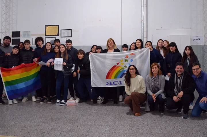 La CPE recibió otras visitas escolares