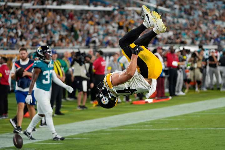 Former central Pa. high school star shows out in NFL debut with Steelers