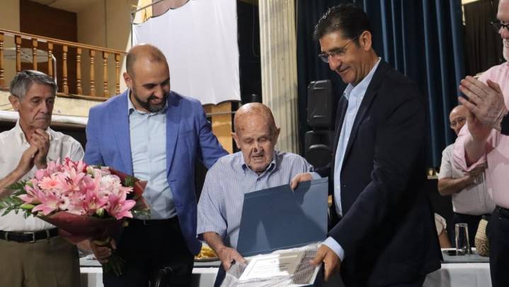 El Gobierno de Castilla-La Mancha apuesta por blindar las políticas de bienestar y atención a los mayores para favorecer “vivir más y vivir mejor”