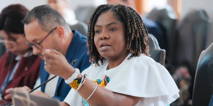 Francia Márquez tampoco asistió a las honras fúnebres de Miguel Uribe Turbay en la Catedral Primada de Bogotá: “Hago un llamado al país a unirnos”