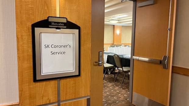 Teen under care of Sask. Social Services sick for days before taken to hospital, inquest hears