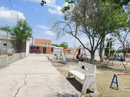 Hallan sin vida a indigente que descansaba en una banca de Reynosa