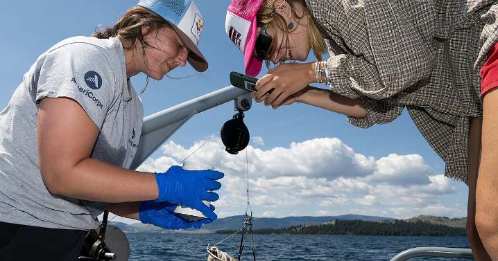 Marketing major gets her feet wet at Flathead Lake Biological Station