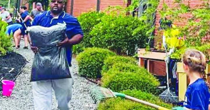 Welch K-Kids and Yamaha volunteers give school garden new life