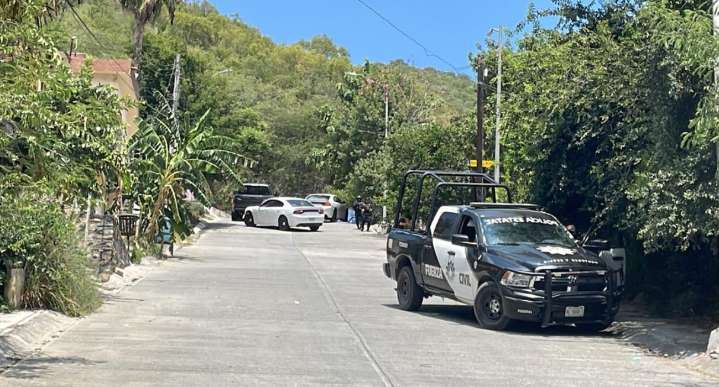 Catean puntos de venta de droga en Santiago; una mujer detenida