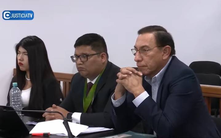 Dictan cinco meses de prisión preventiva para Martín Vizcarra