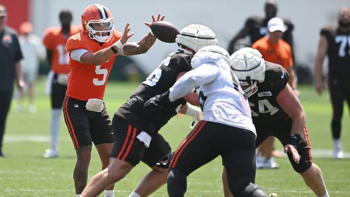 Browns’ Shedeur Sanders, Dillon Gabriel get injury updates before preseason game vs. Eagles