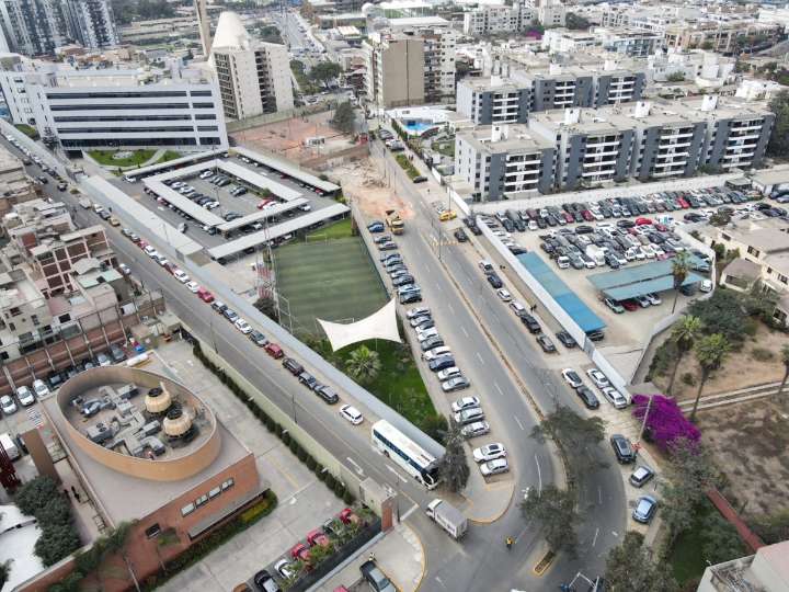 Municipalidad de Surco recuperó más de 1300 metros cuadrados de importante avenida en Monterrico Chico