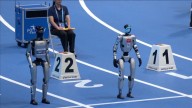 China presenta evento deportivo de robots humanoides