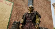 La nueva versión de ‘The Toxic Avenger’ presenta a un superhéroe acorde con nuestros tiempos