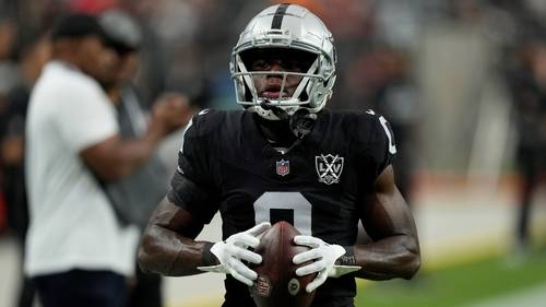 Las Vegas Raiders trade cornerback Jakorian Bennett to Philadelphia Eagles for defensive tackle Thomas Booker IV, sources say