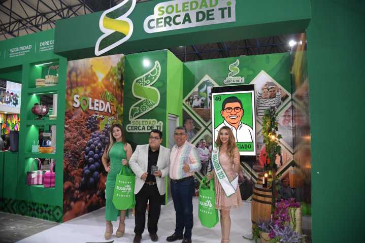 ALCALDE JUAN MANUEL NAVARRO INVITA A VISITAR STAND TURÍSTICO DE SOLEDAD EN LA FENAPO