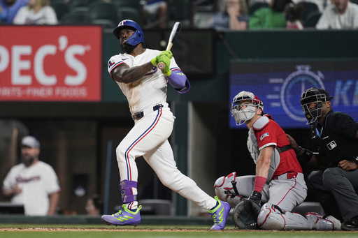 Rangers consiguen 3 jonrones de 3 carreras y trituran 20