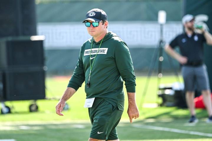 Deadspin | Michigan State motivated to shift trajectory, readies for Western Michigan