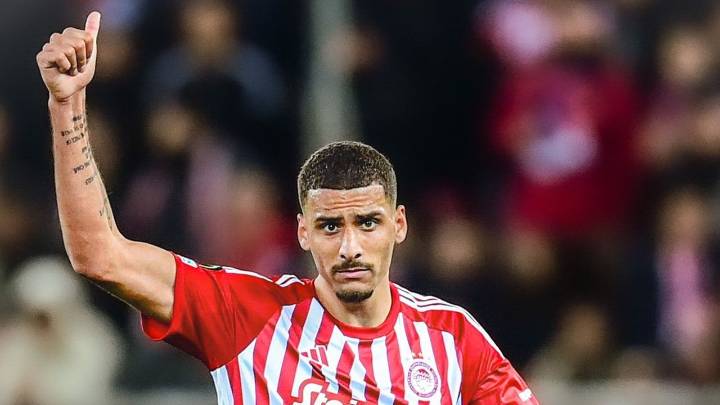 David Carmo, el gran favorito para cerrar el abanico de centrales del Real Oviedo