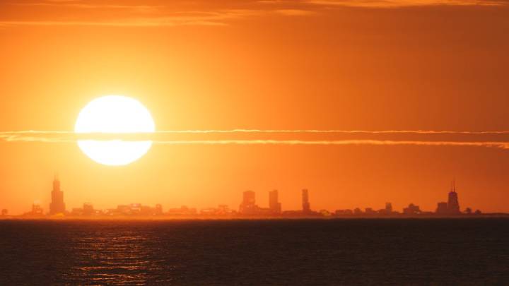 When does fall start, and when does daylight saving time end?