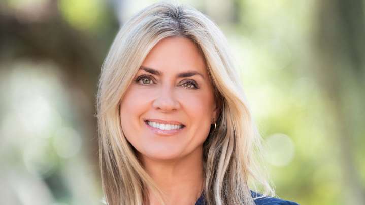First woman to enter Louisiana Senate race, hires Trump