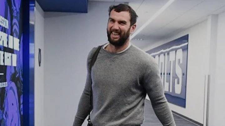 GM Andrew Luck Leads Underdogs Stanford Into Inspirational Pilgrimage Before Hawaii Clash Stanford Football's GM Andrew Luck does the unexpected to get his players battle ready in Hawaii after announc