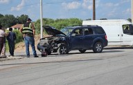 Se impactan dos vehículos en Bordo Norte de Piedras Negras