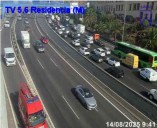 Un accidente múltiple paraliza la TF