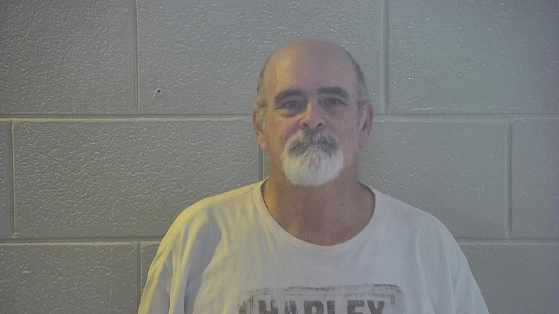 Pulaski County man arrested on child sexual abuse charge