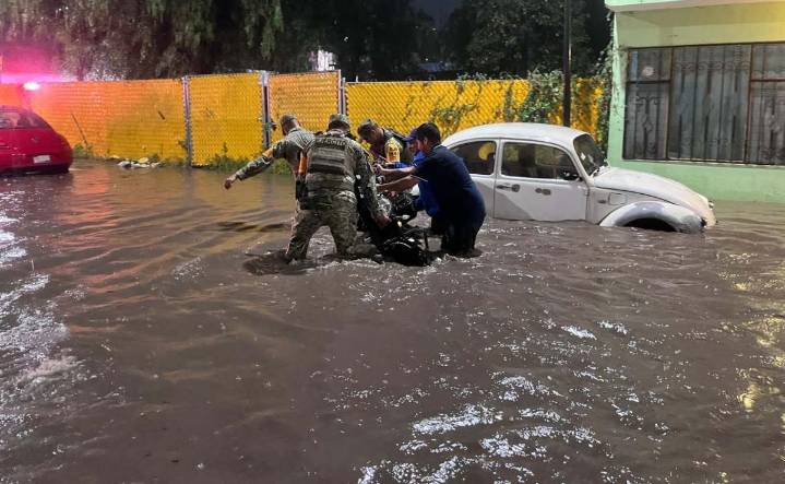 Intensas lluvias provocan la muerte de dos mujeres en Querétaro; presuntamente fueron arrastradas por la corriente