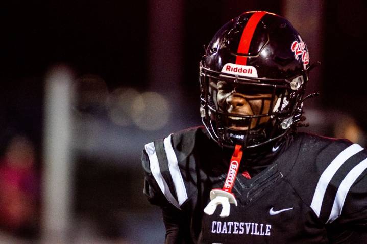 Coatesville uses big plays, stout defense in win over Garnet Valley