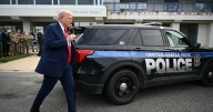 Trump anuncia que saldrá a patrullar las calles con la policía y su promesa se queda en sólo una visita