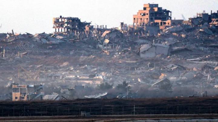 Israel redobla su ofensiva y prepara ocupación de Gaza
