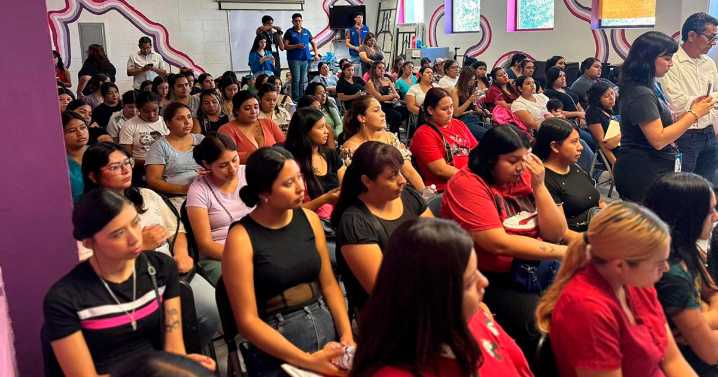 Fortalecen a jefas de familia fronterizas con apoyos económicos