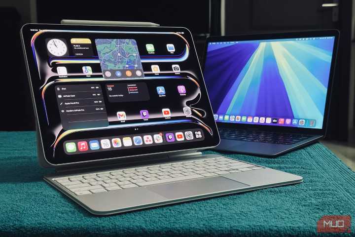 Why You Shouldn’t Waste Your Money on Apple Hardware as a Student