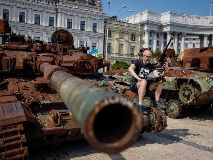 Russia-Ukraine war: List of key events, day 1,261