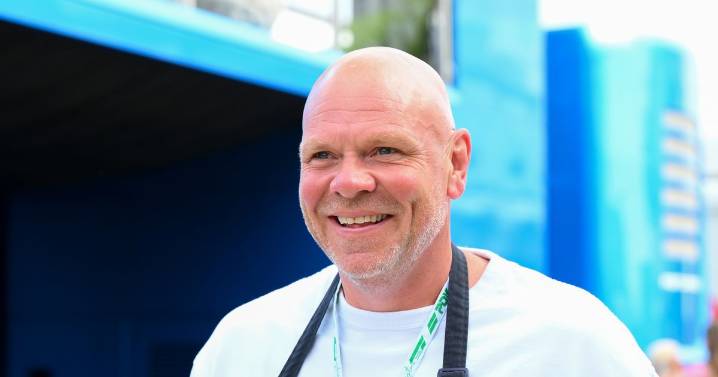 Tom Kerridge names 'favourite' high street restaurant after date night with wife