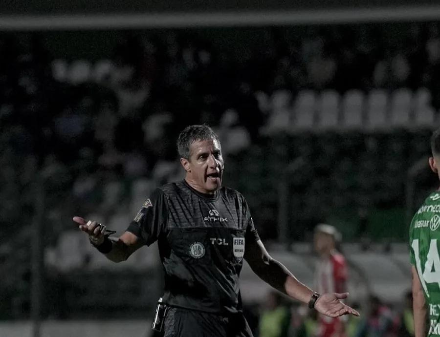 Riestra-Sarmiento: el árbitro será Pablo Echavarría