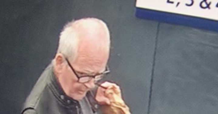 Image of man released as Scots cops probe incident on ScotRail train