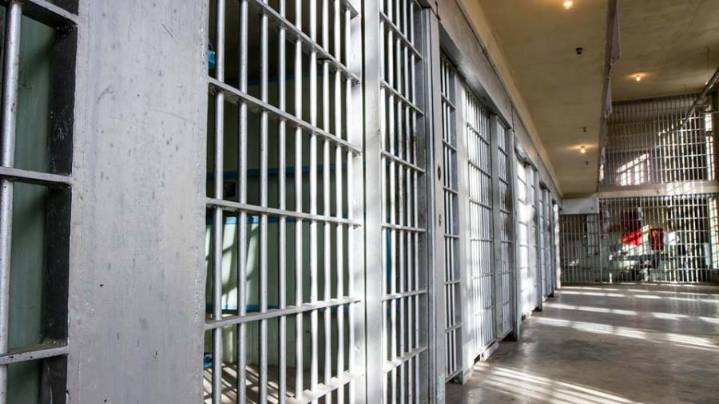 Waynesville man sentenced for false bomb threat at courthouse