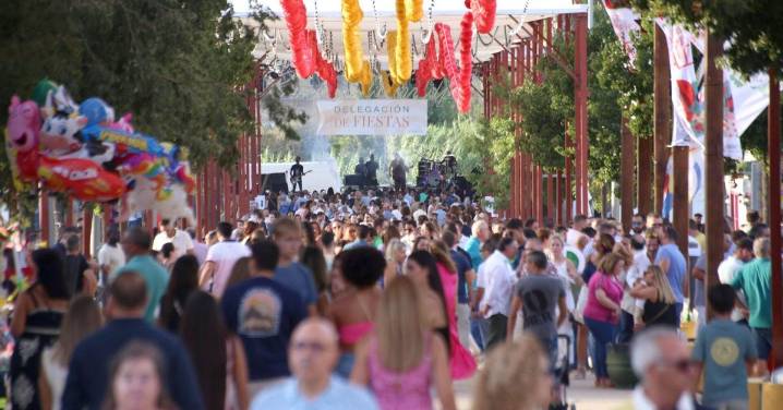 Lucena amplía el horario de establecimientos de esparcimiento, hostelería y actividades de la Feria del Valle 2025