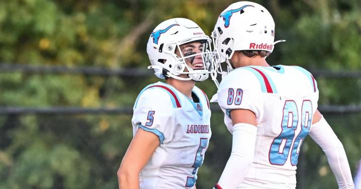 Parkway West excels in all three phases to edge Seckman