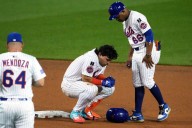 Mets star has fractured finger after getting hit by pitch at Syracuse game