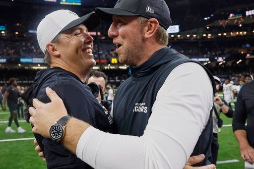 Saints trade DT Saunders to Jaguars for C Fortner following preseason game, AP sources say