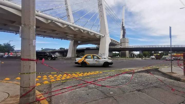 Glorieta 24 horas de Pachuca: Vecinos y conductores expresan inconformidad por cambio de circulación