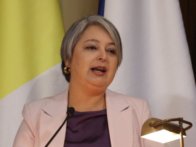Jara aborda cruce interno en su comando y pide que se concentren en la campaña: "No soy la mamá de ninguno de los dirigentes"