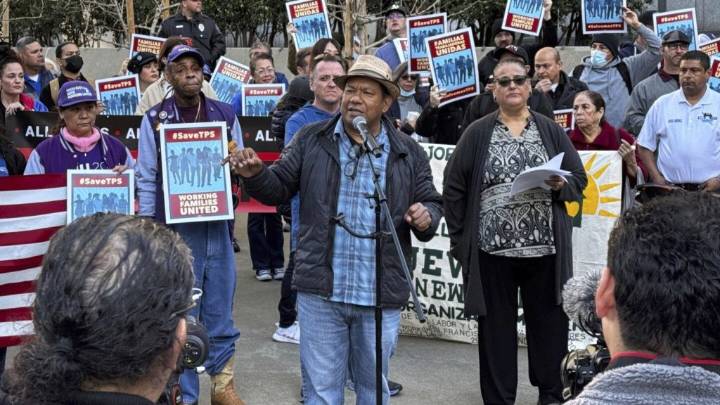 Appeals court rules against Trump’s plans to end legal protections for 600,000 Venezuelan migrants