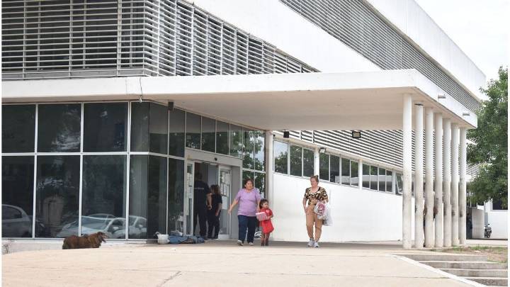 Una bala perdida impactó en el ojo de un adolescente de 15 años en el barrio Yapeyú