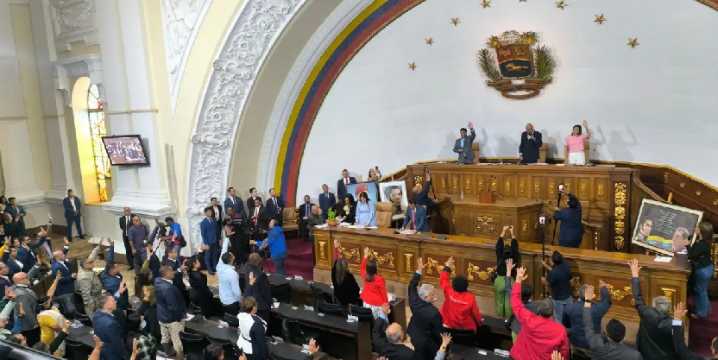 Asamblea Nacional allanó inmunidad del diputado Julio César Torres Molina por posesión de drogas