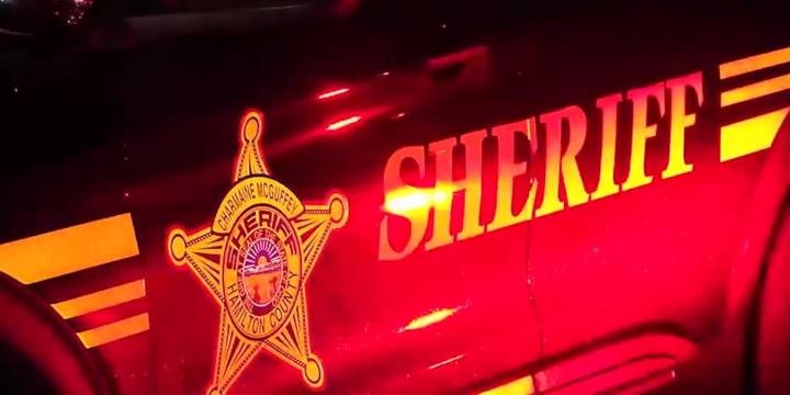 One dead after crash involving motorcycle, truck in Hamilton Co., deputies say